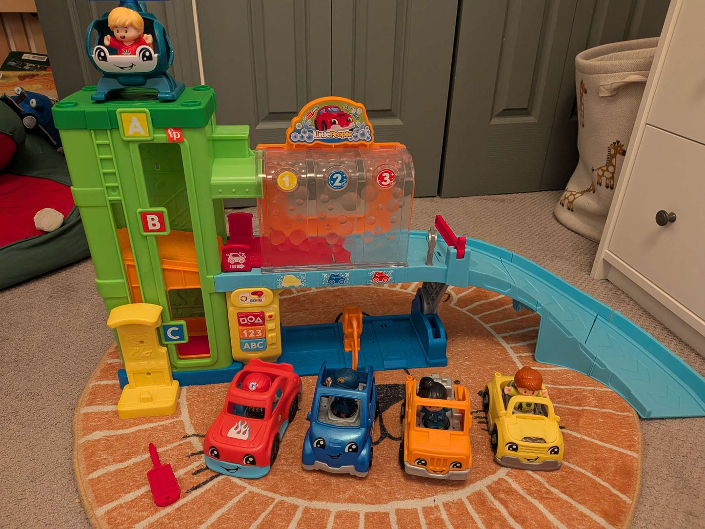 Little People Car Wash