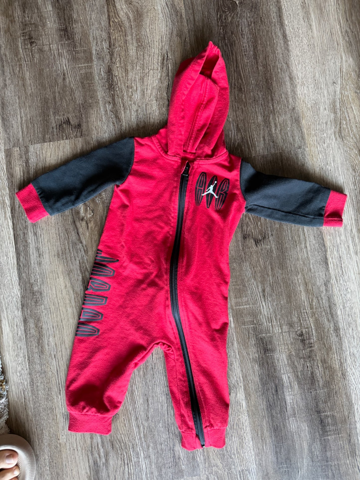 EUC Nike outfit , Kids 9 Month (6-9M)