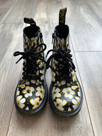 Floral Dr. Martens , Shoes 12 (Toddler:2-4yr)