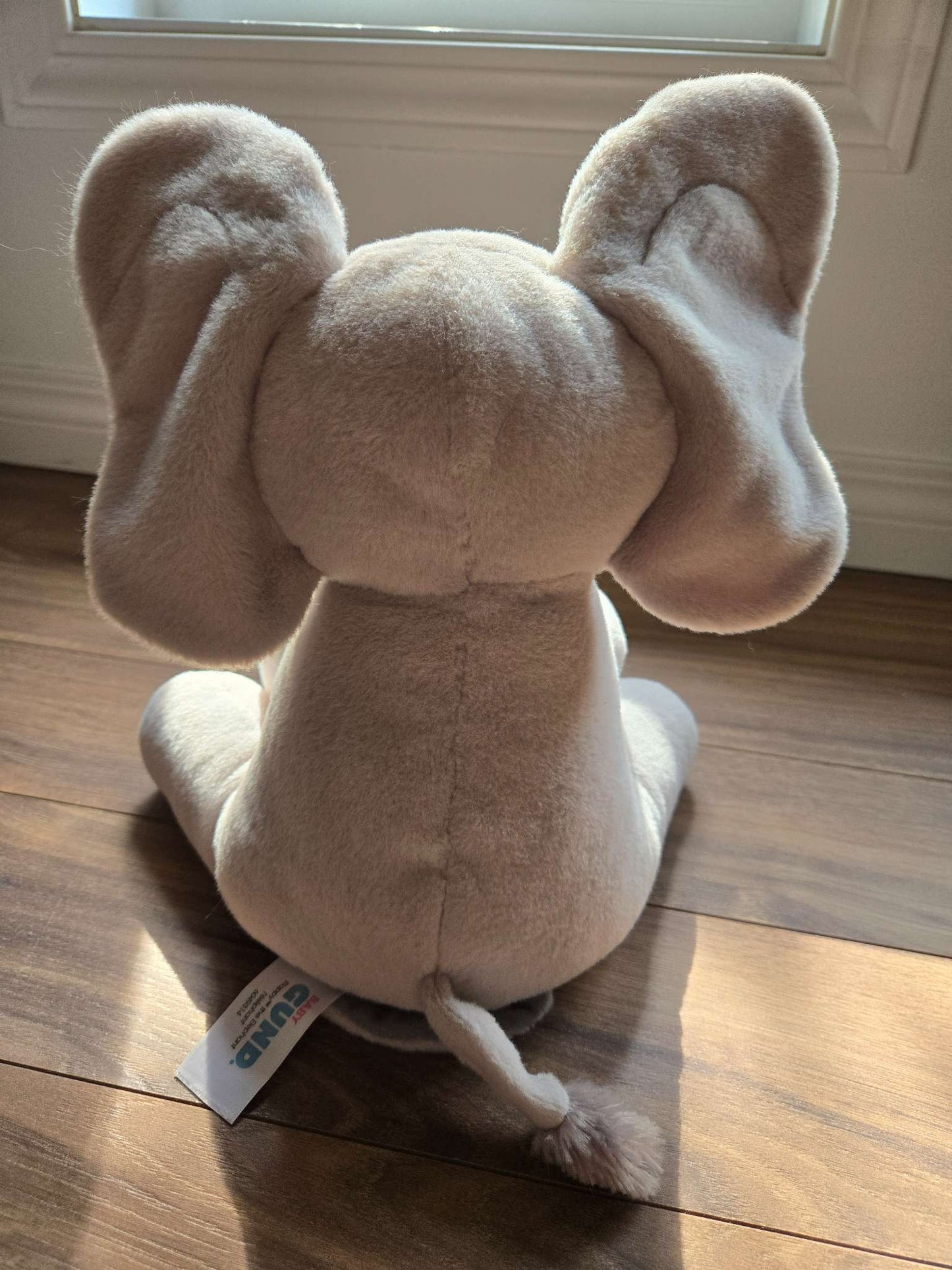 GUND flappy elephant