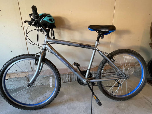 Ozark Trail Evolution 24'' Mountain Bike – Great Condition, MSRP $250