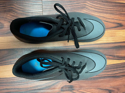 Nike Kids Soccer Cleats – Size 3 Youth - EUR 35 - 22 cm⚽, Shoes 3 (Kids:4-8yr)