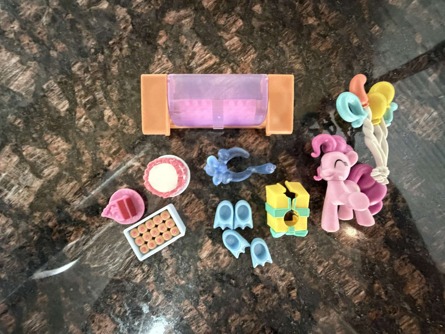 My Little Pony Pinkie Pie Party & Bakery Set