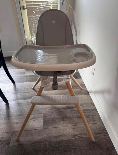 Munchkin 360 high chair 6 months-3 years