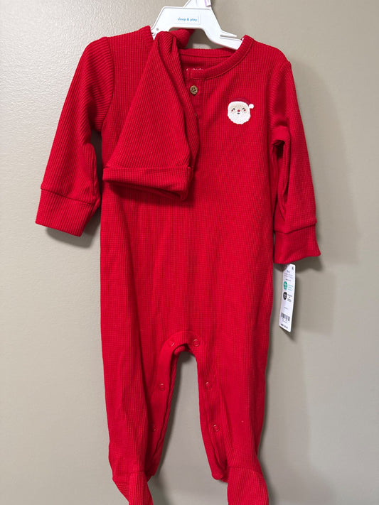 New with tags Carter’s nine month Christmas onesie, Kids 9 Month (6-9M)