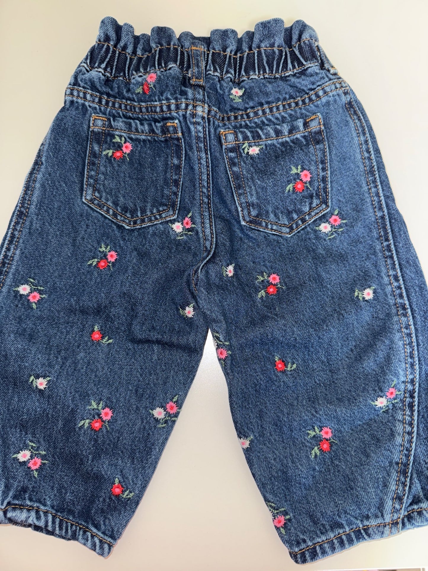 Baby Gap floral embroidered horseshoe jean 12-18months, Kids 18 Month (12-18M)