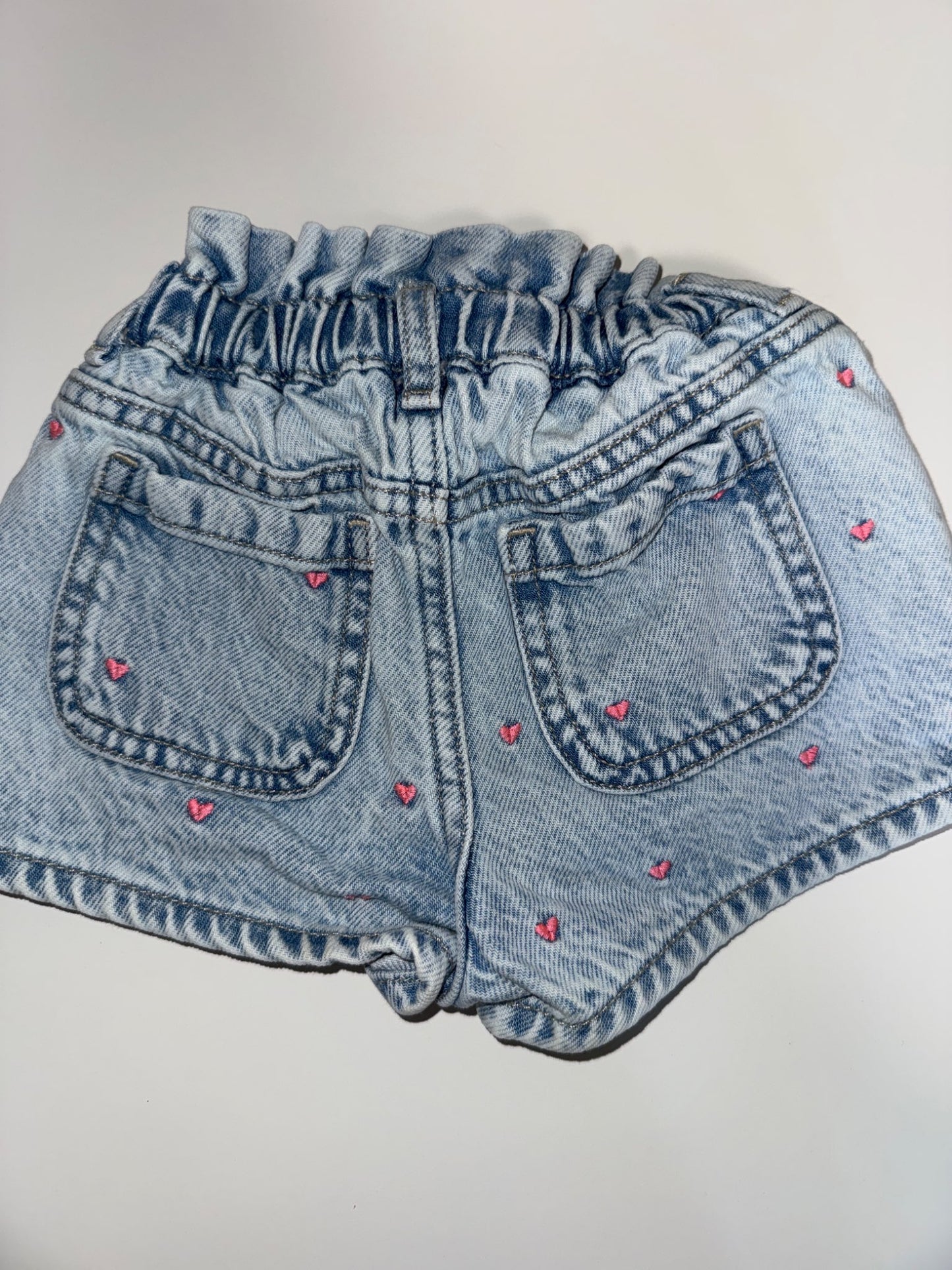 Baby gap stride short size 6 to 12 months embroidered heart detail, Kids 12 Month (9-12M)