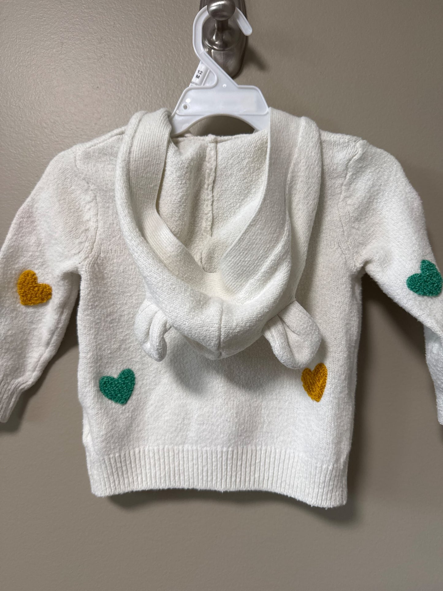 Teddy bear Hart sweater from Old Navy size 6 to 12 months, Kids 12 Month (9-12M)