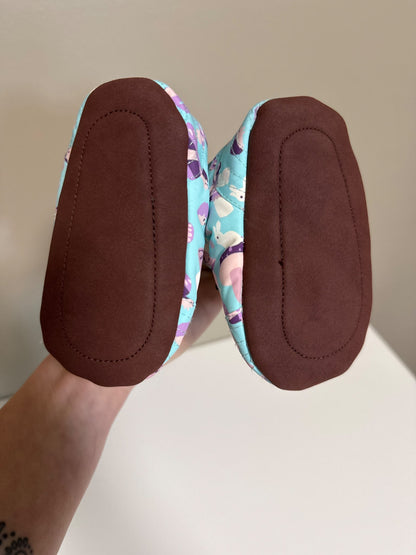 Jan and Jul winter booties size small (up to 18 months)