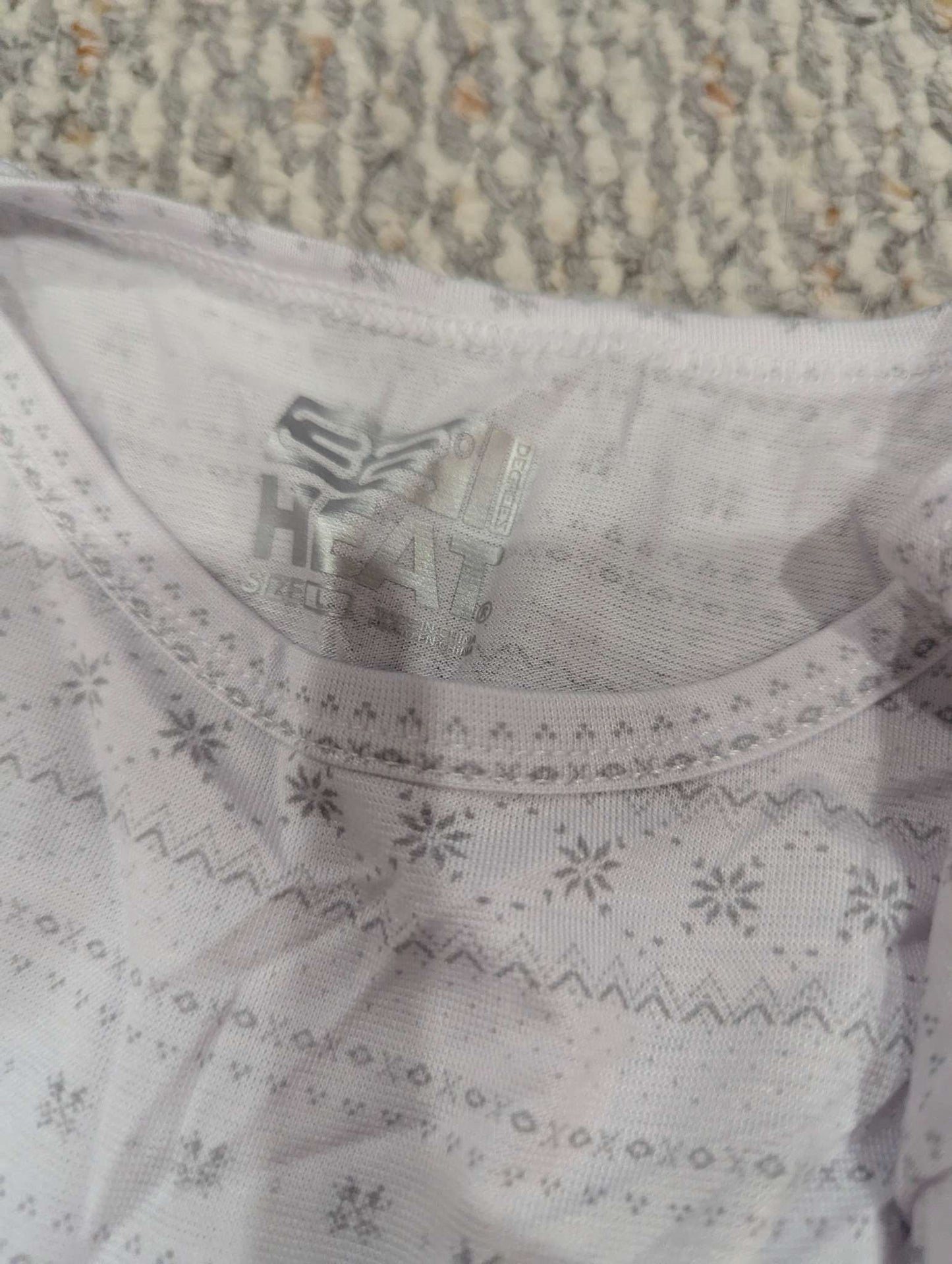 32 Degrees base layer, Kids 12 & 14 (large)