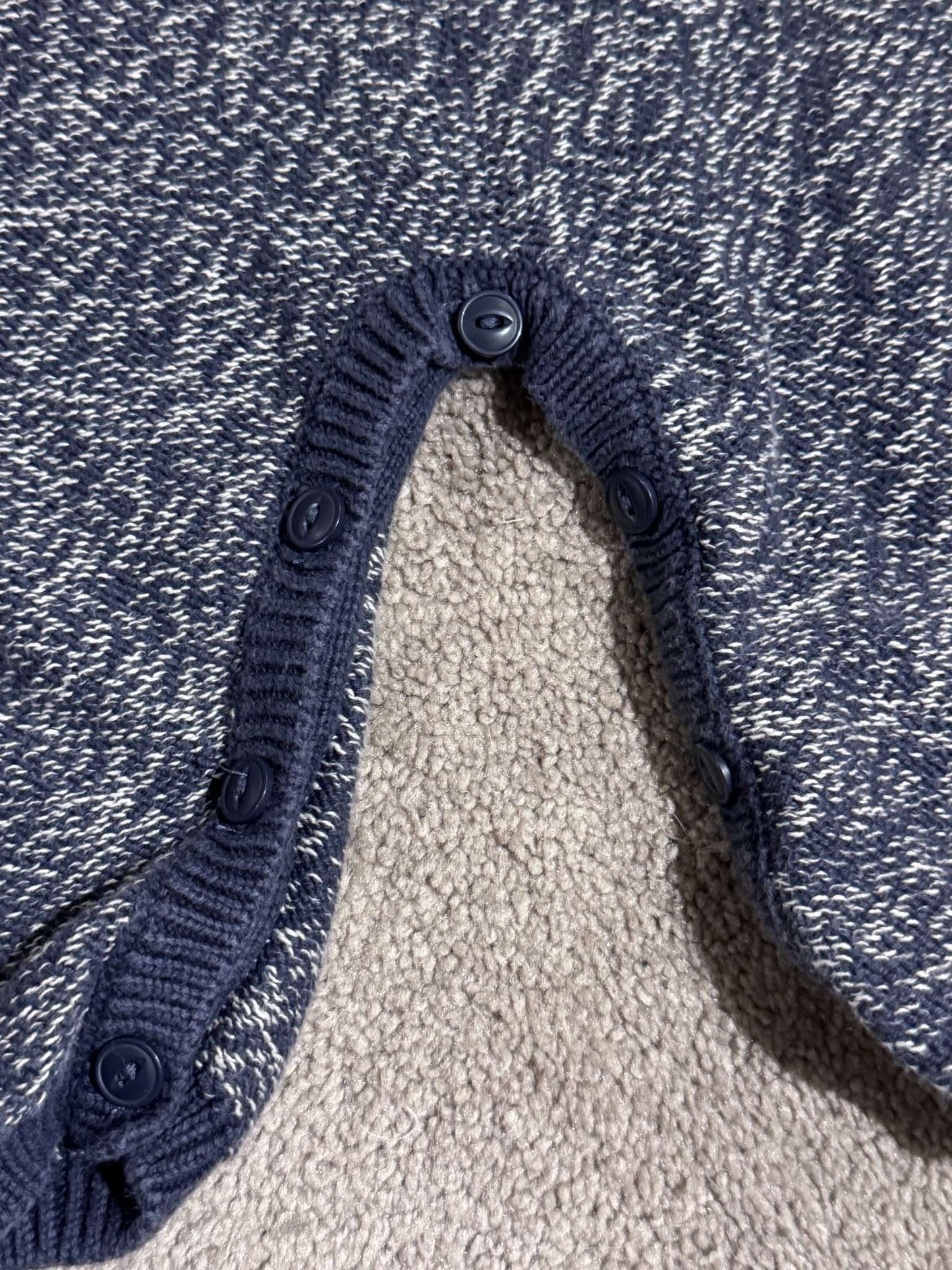 Beautiful Knit Onesie, Kids 6 Month (3-6M)