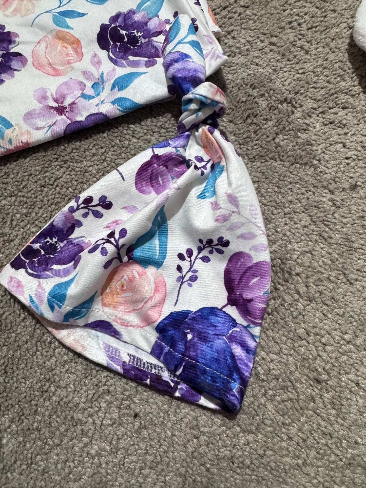 Newborn Swaddle outfit for the hospital, 0-3 Months (Newborn)