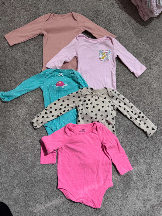 Bundle of 5 Long-Sleeved Newborn Onesies, Kids Newborn