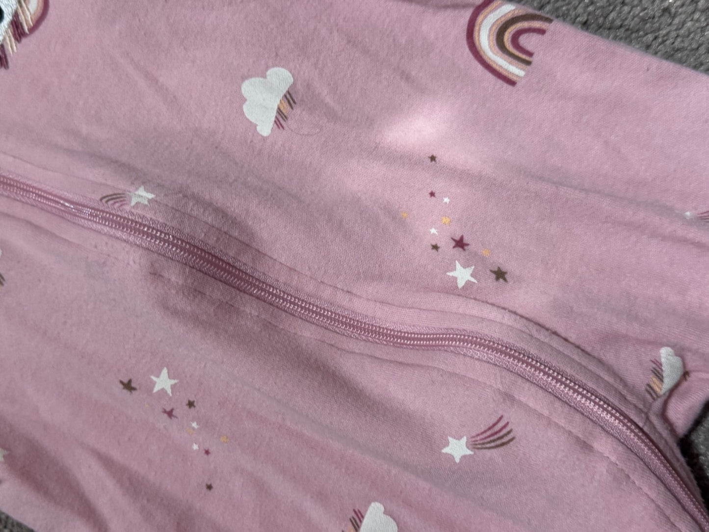 Bundle of 4 Onesies , Kids 3 Month (0-3M)