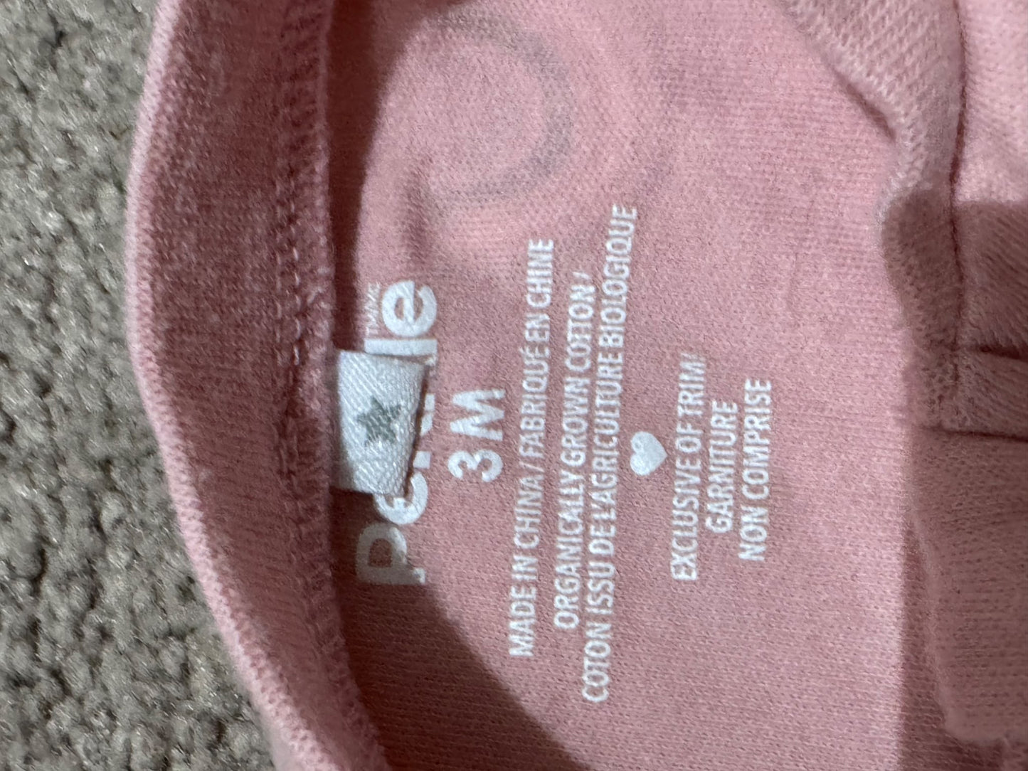 Bundle of 4 Onesies , Kids 3 Month (0-3M)