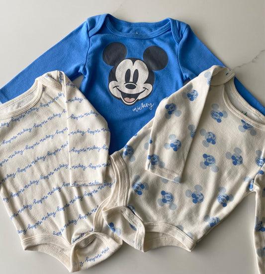 Disney onesie bundle , Kids 9 Month (6-9M)