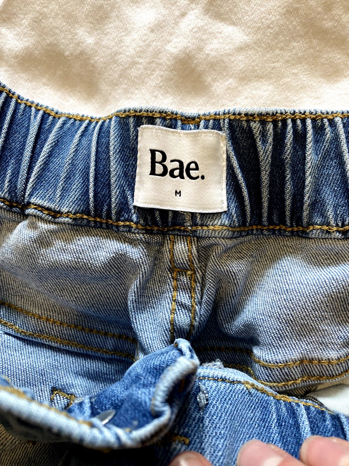 Bae Jean Shorts , Maternity M (8-10)