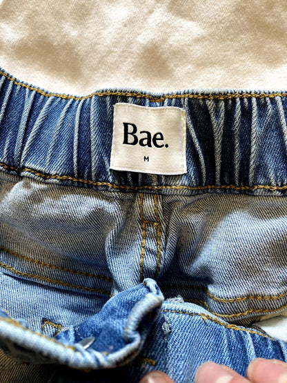 Bae Jean Shorts , Maternity M (8-10)