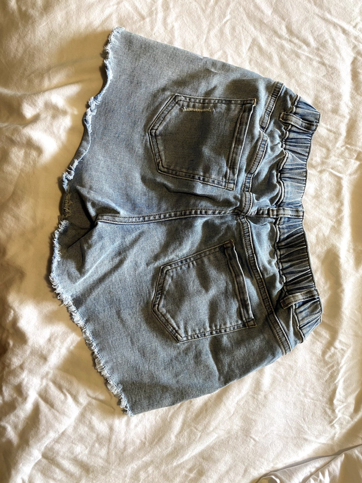 Bae Jean Shorts , Maternity M (8-10)