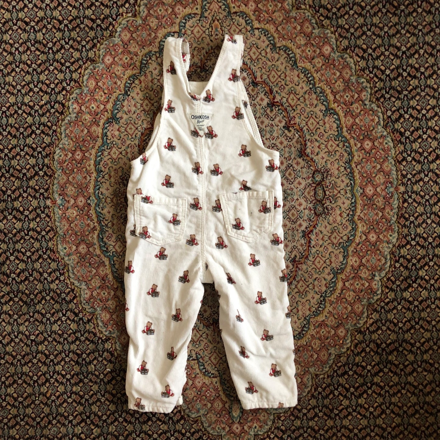 Oshkosh Christmas Overalls, Kids 18 Month (12-18M)