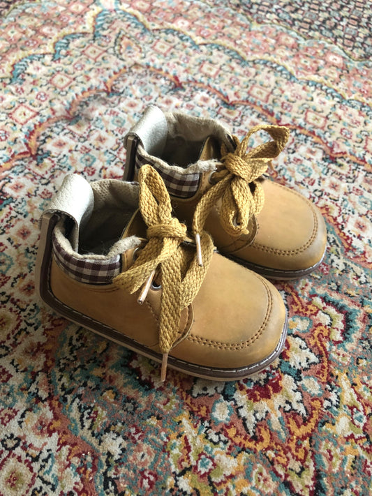 Baby Boots , Shoes 2 (Baby: 0-12 mth)