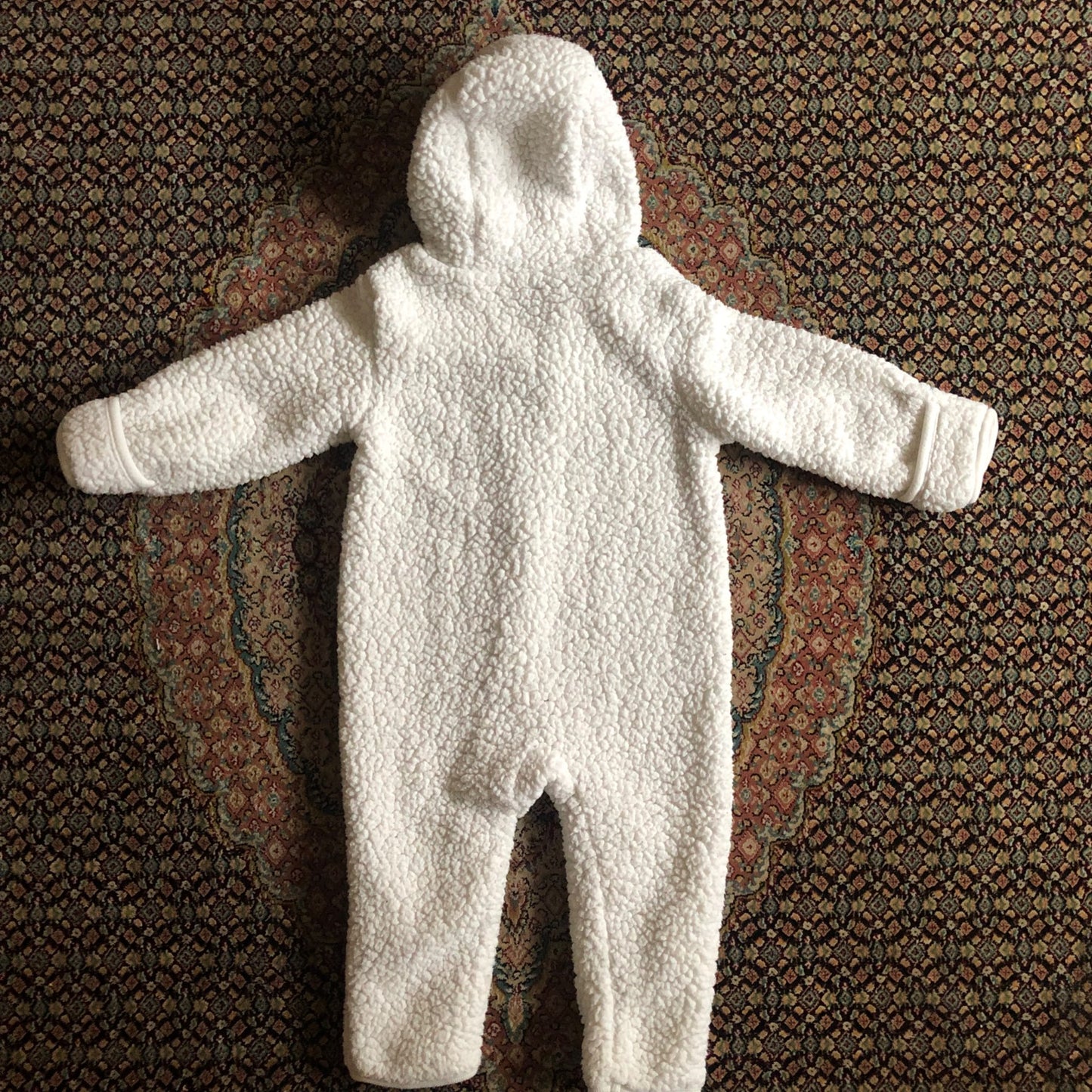 White Fleece Suit, Kids 18 Month (12-18M)