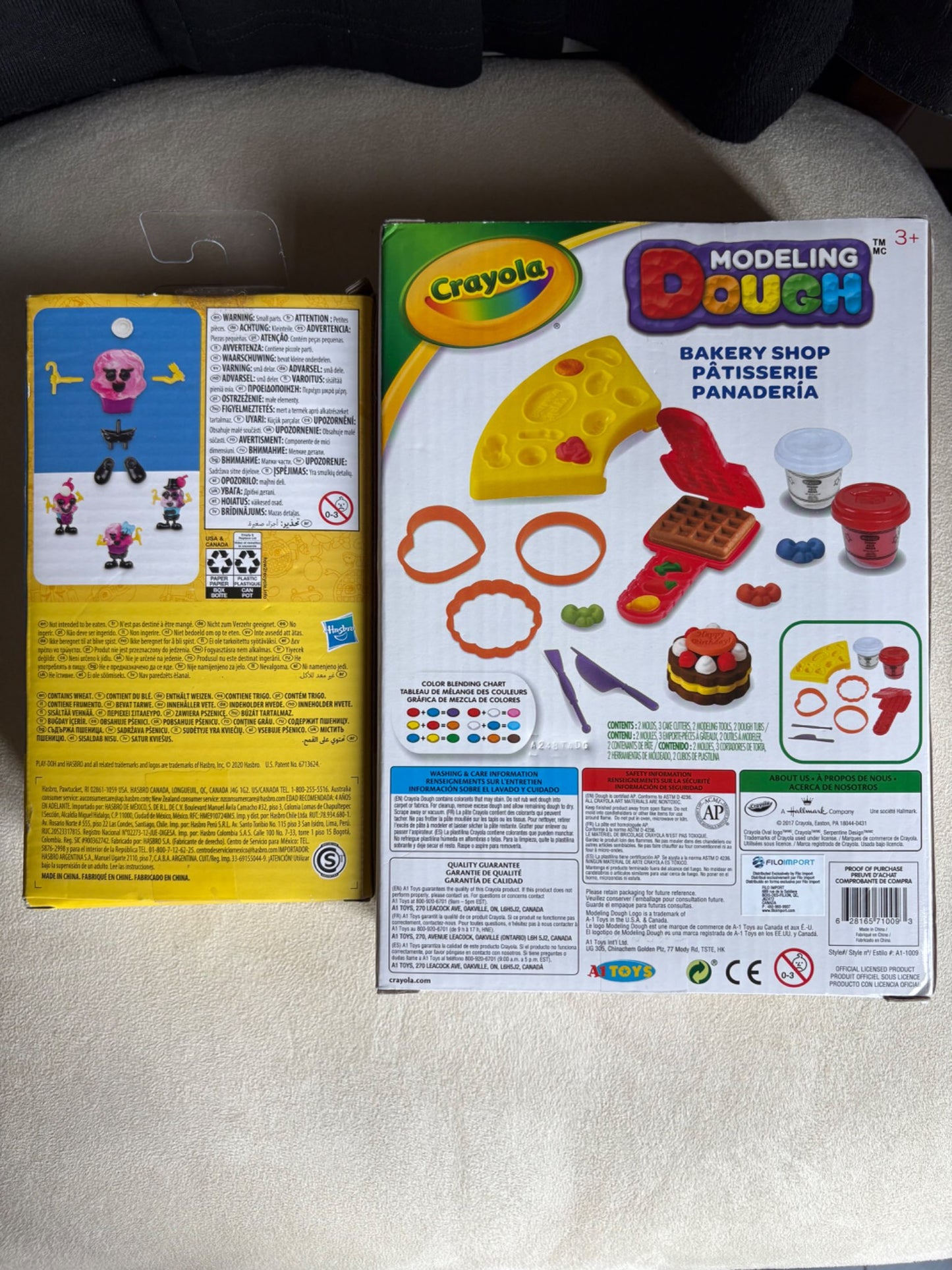 NEW Play-Doh Treatsies + Crayola Moulding Dough