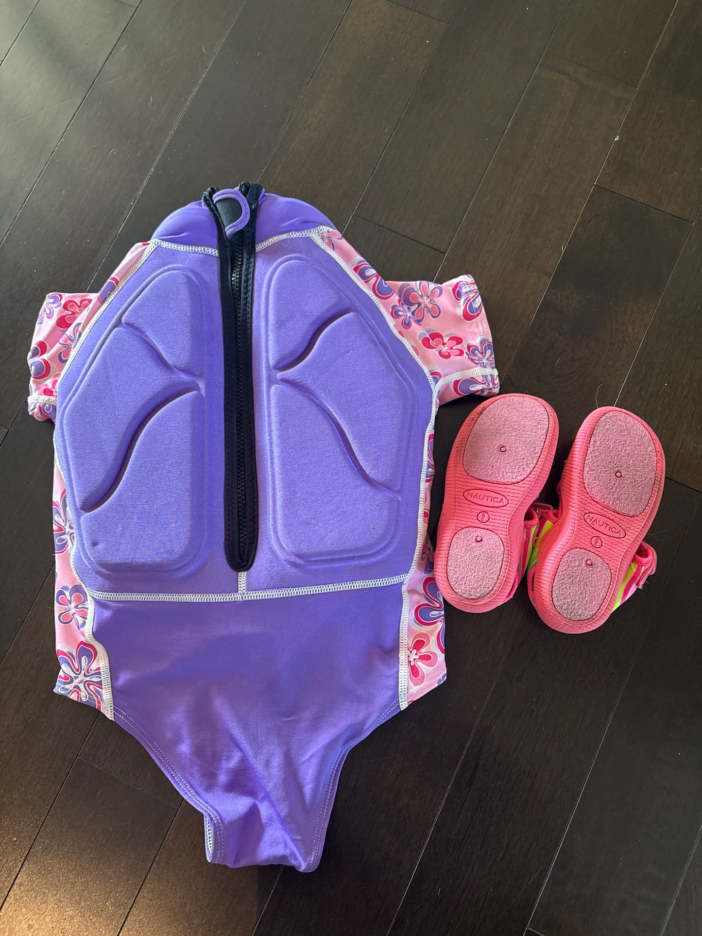 Swim floatie + Swim/water shoes