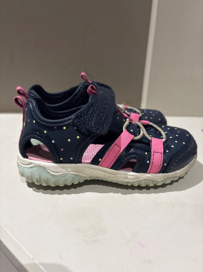 Girls sandal runners, Shoes 10 (Toddler:2-4yr)