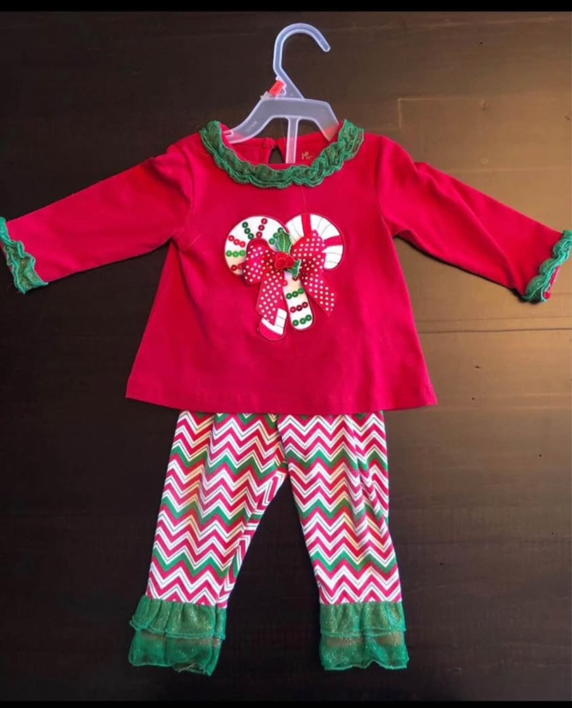 2 Cute Christmas outfits, Kids 9 Month (6-9M)
