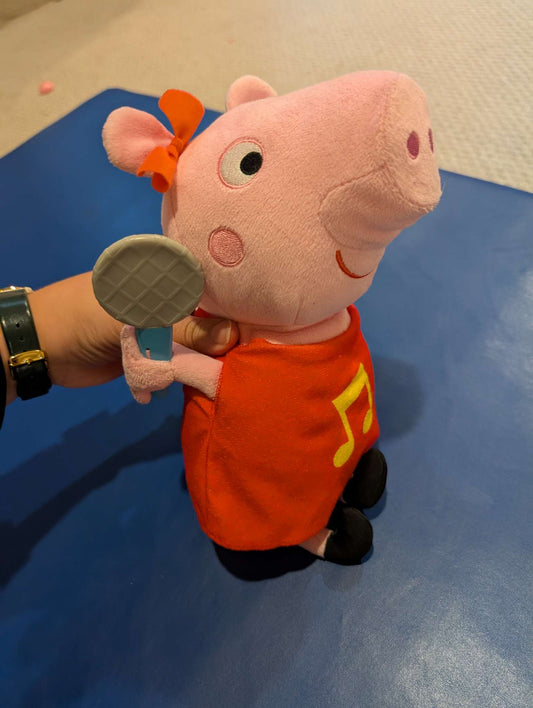 Peppa Pig Singing Plush Toy