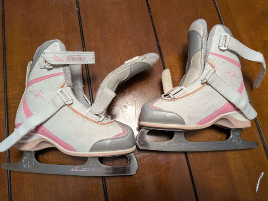 Figure Skates Y11, Shoes 11 (Toddler:2-4yr)