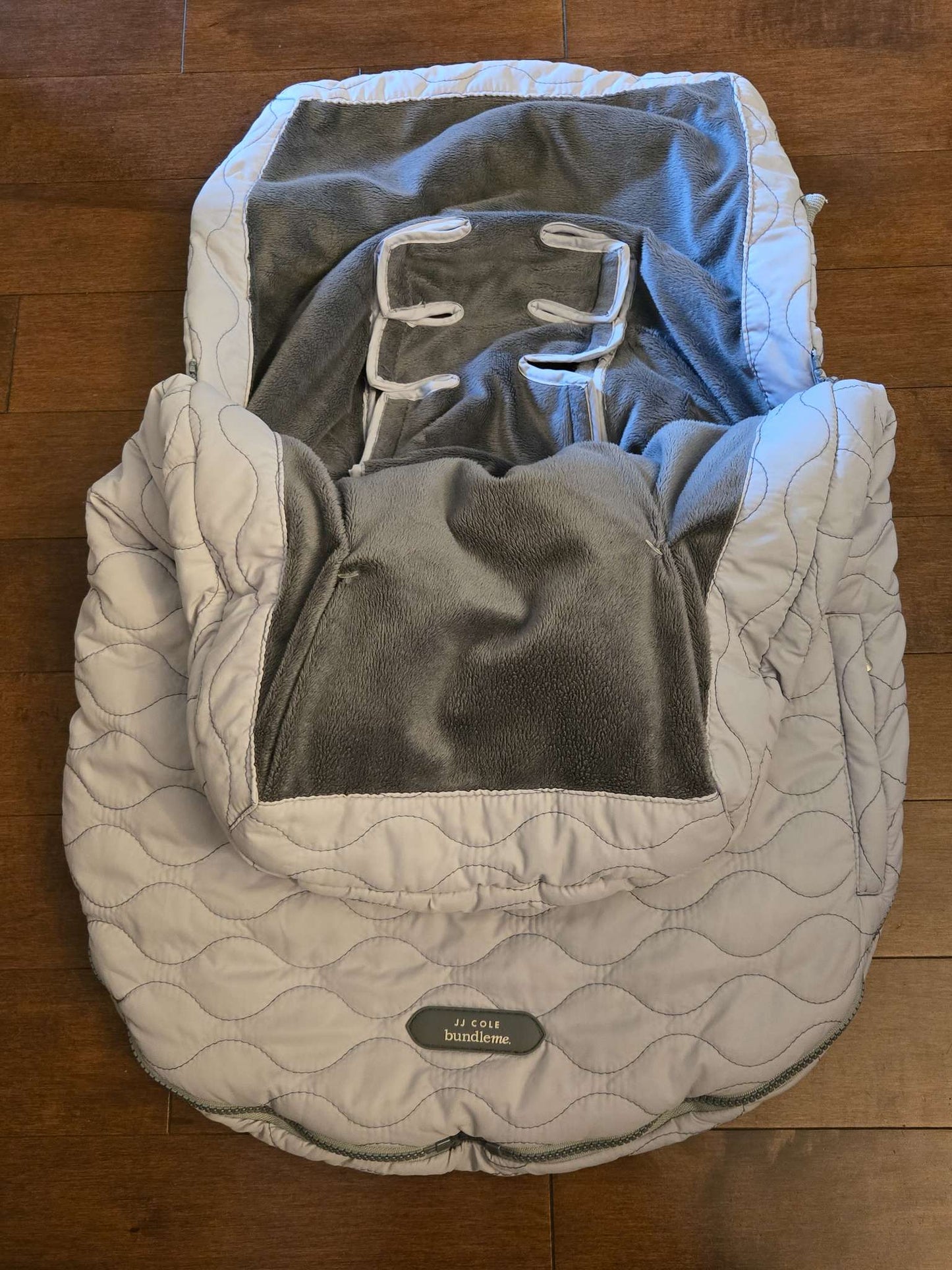 JJ Cole Original Bundleme Bunting Bag for baby car seat (retails for $70)