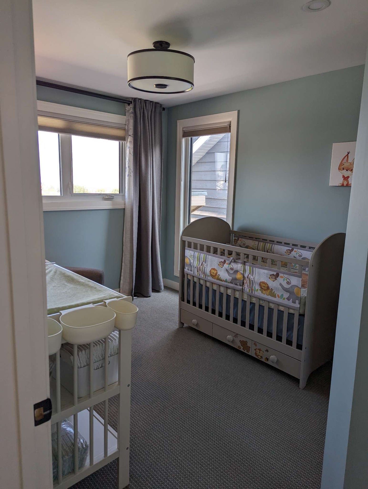 Ikea gonatt crib (no mattress)