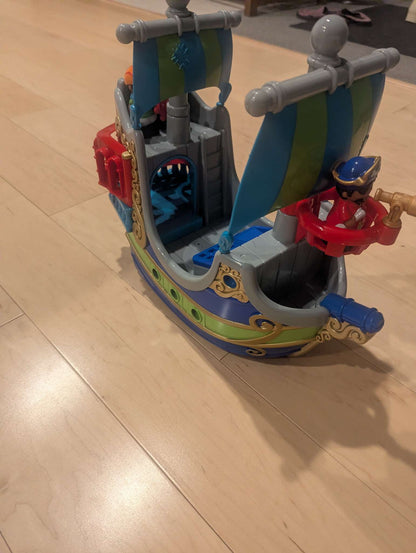 Pirate ship toy with wheels
