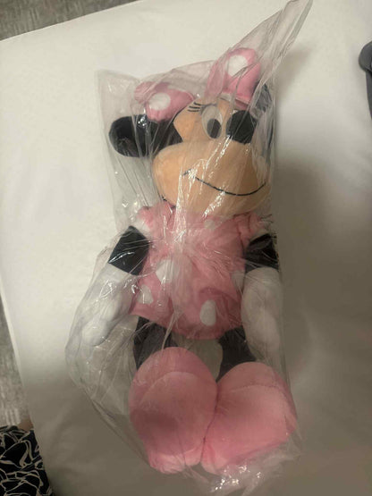 Minnie Mouse plushie