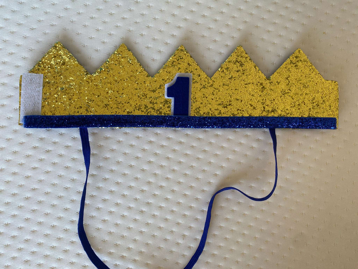 Bundle 1st birthday decorations: garland, cake topper, crown