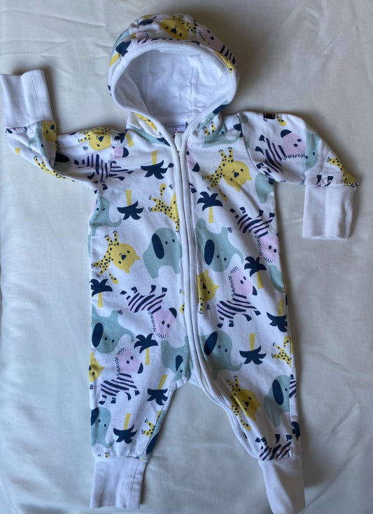Polarn O Pyret (Swedish brand) L/S hooded romper 4-6m (MSRP $75), Kids 6 Month (3-6M)