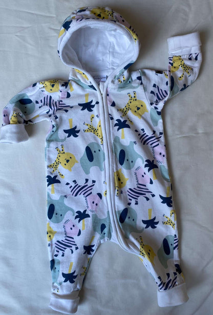 Polarn O Pyret (Swedish brand) adjustable cuff L/S hooded romper  Sz 4-6mths(MSRP $75), Kids 6 Month (3-6M)