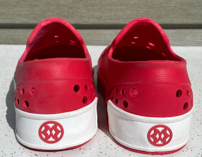 Red Eagsouni Water Shoes in C12 (MSRP $45), Shoes 12 (Toddler:2-4yr)