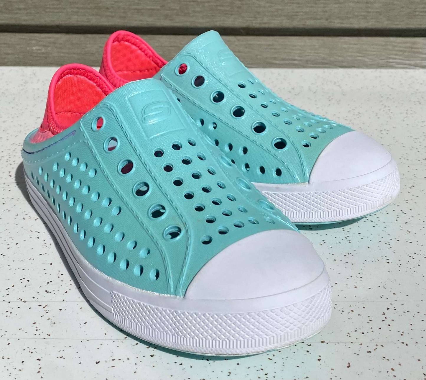 Skechers Guzman Steps in Shimmer Sweet Sz 13 (MSRP $45), Shoes 13 (Kids:4-8yr)