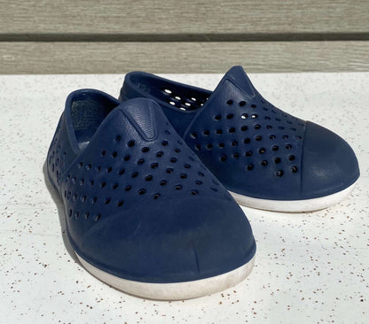 Navy Blue Toms Tiny Romper EVA Slip On Water Shoes Sz 6, Shoes 6 (Walkers:12-24 mth)