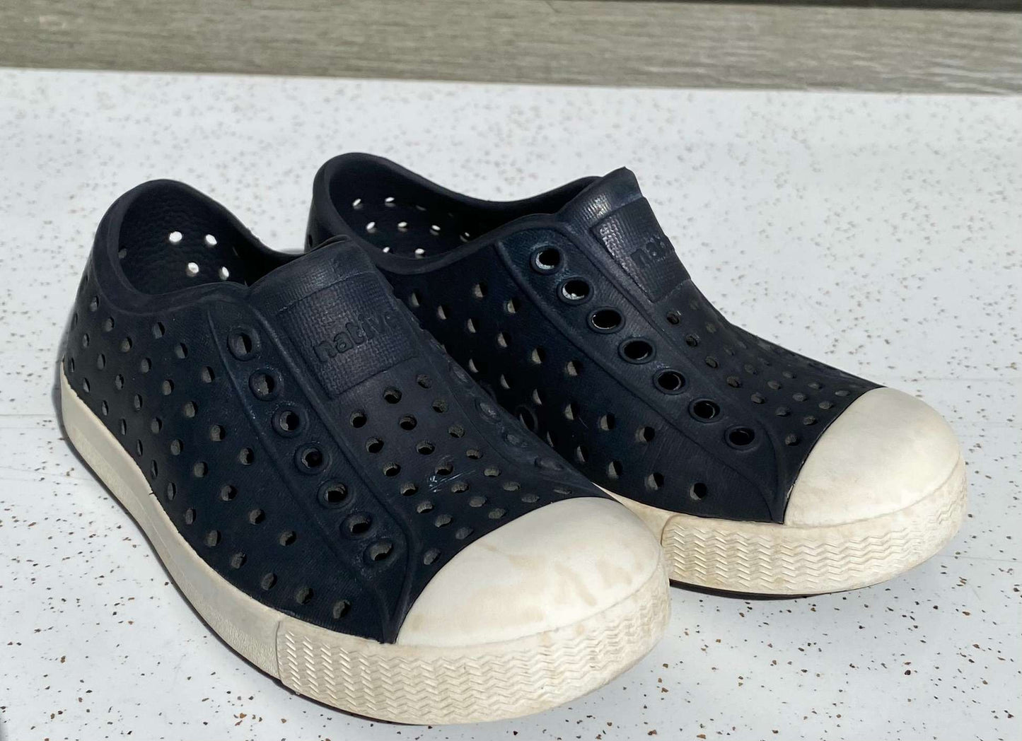 Navy Native Jefferson Slip Ons Sz 8 (MSRP $50), Shoes 8 (Toddler:2-4yr)