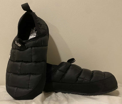 Black North Face Thermoball Traction Mules Sz 2 (MSRP $70), Shoes 2 (Kids:4-8yr)