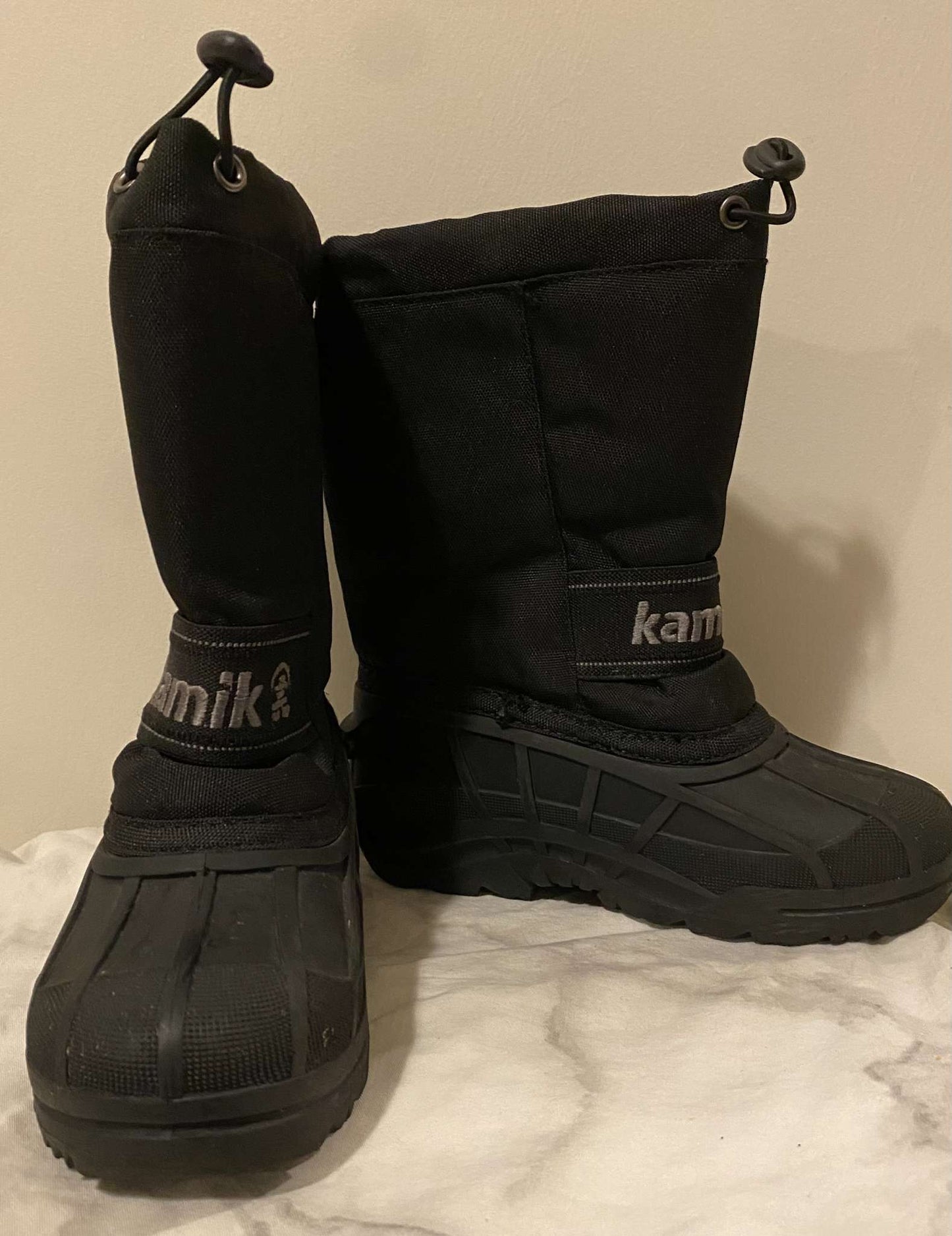Kamik mid-calf winter boots Sz 13 (MSRP $75), Shoes 13 (Kids:4-8yr)