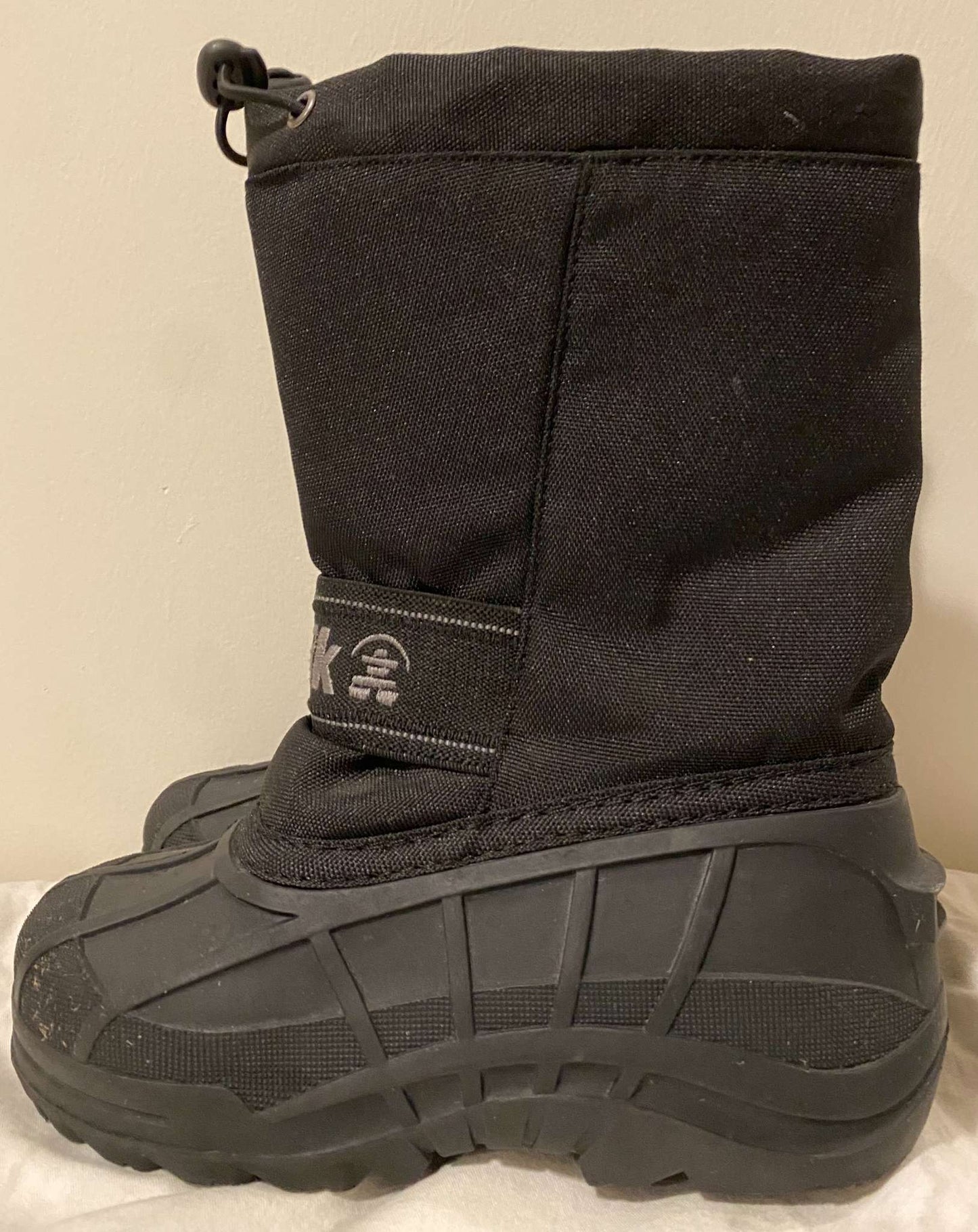 Kamik mid-calf winter boots Sz 13 (MSRP $75), Shoes 13 (Kids:4-8yr)