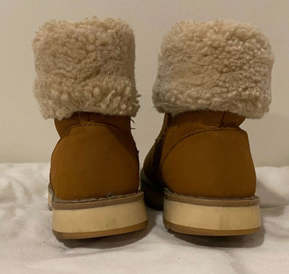 Zara faux shearling lined baby boots Sz 20/ US 4.5, Shoes 4.5 (Walkers:12-24 mth)