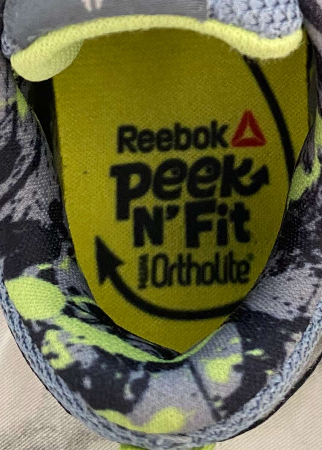 Reebok ventureFlex Stride Sneakers Sz 6, Shoes 6 (Walkers:12-24 mth)