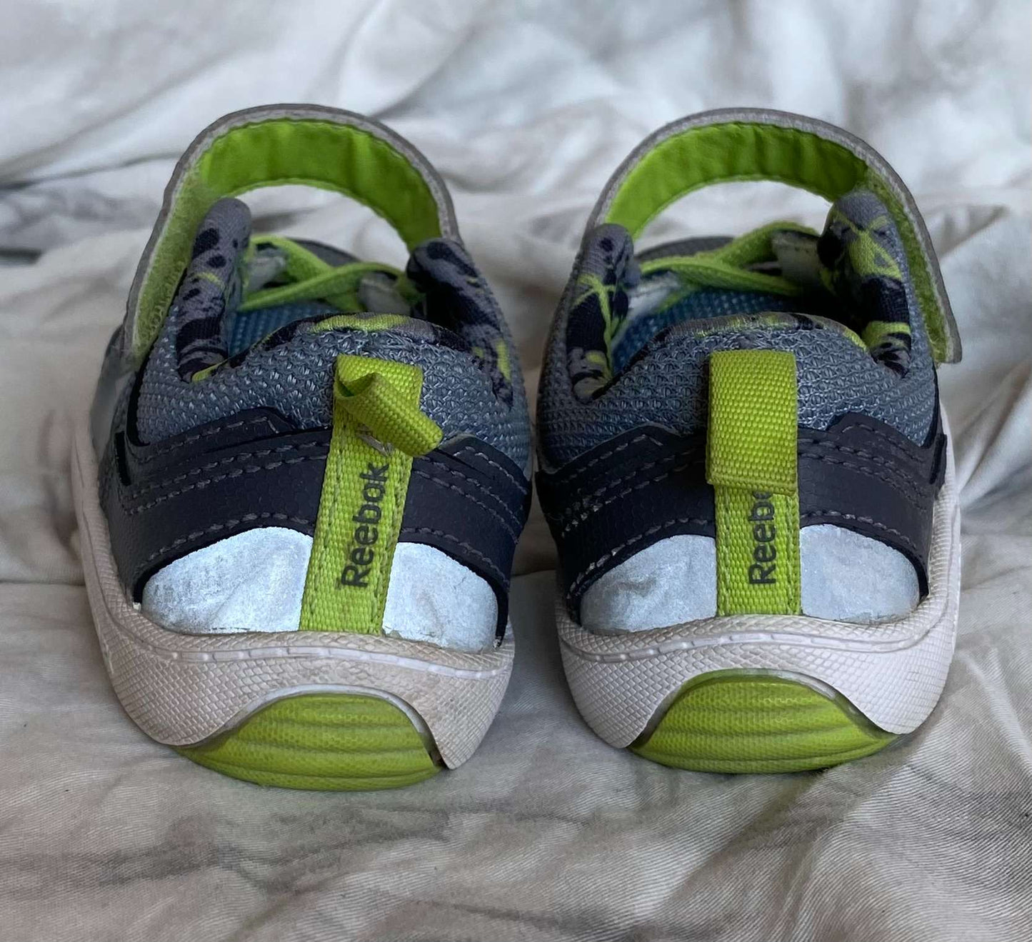 Reebok ventureFlex Stride Sneakers Sz 6, Shoes 6 (Walkers:12-24 mth)