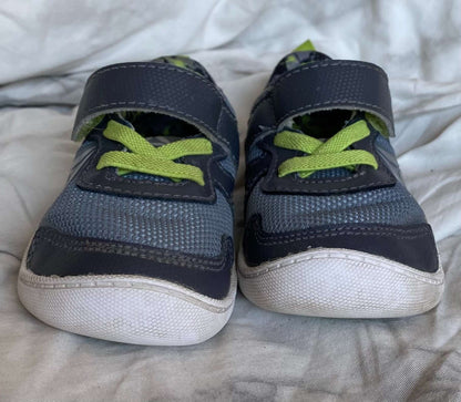 Reebok ventureFlex Stride Sneakers Sz 6, Shoes 6 (Walkers:12-24 mth)